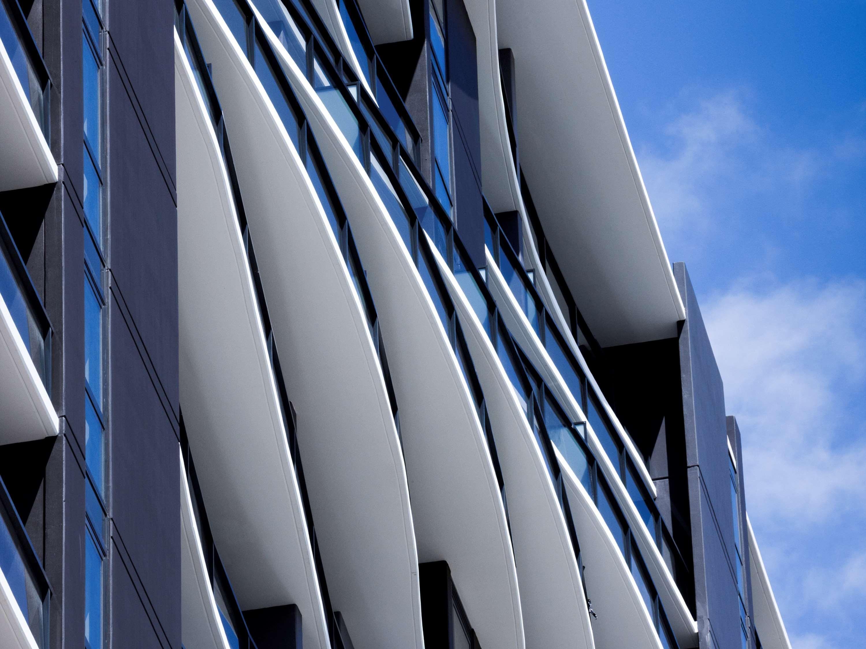 The Sebel Melbourne Docklands Hotel Exterior photo