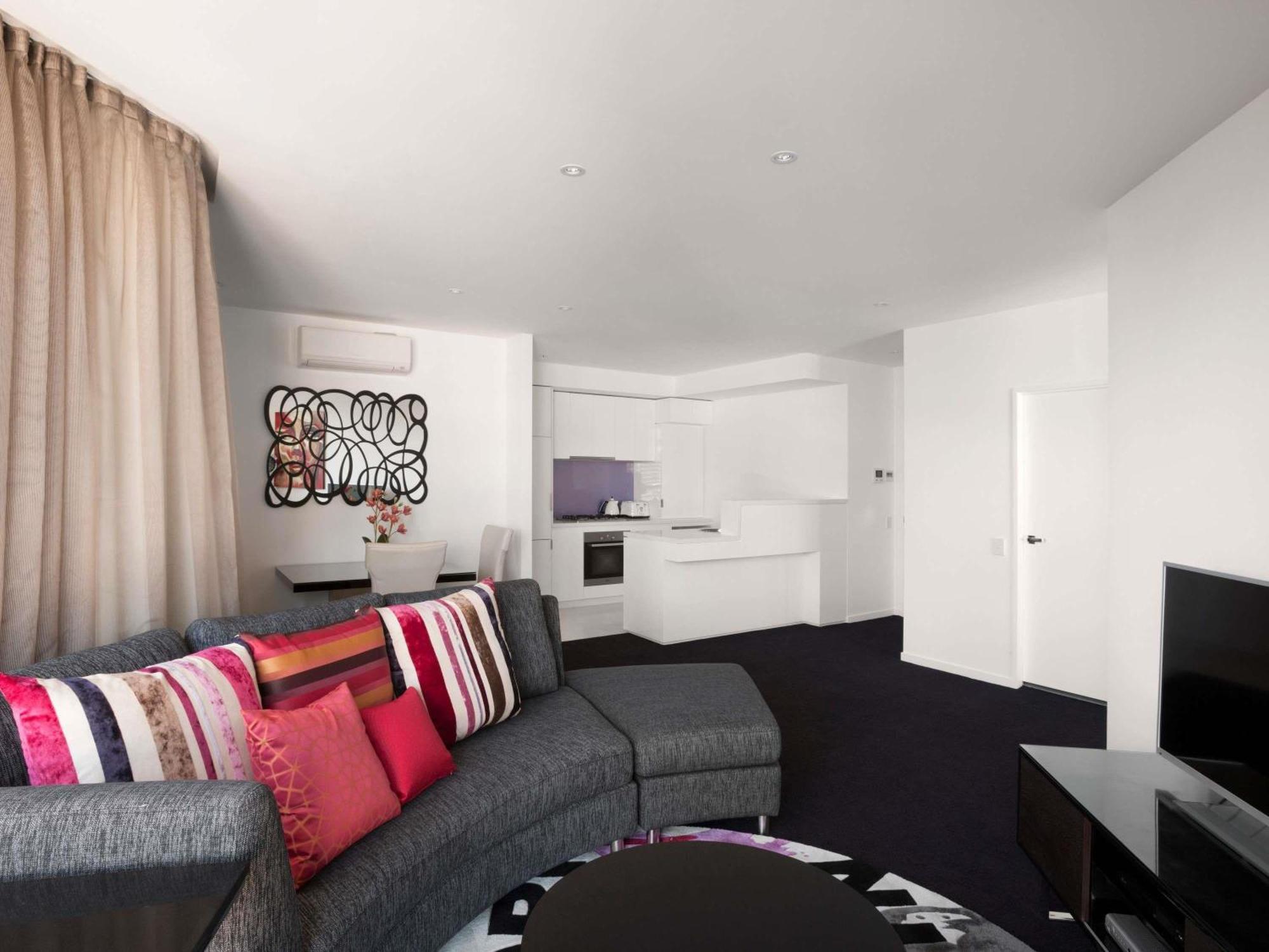 The Sebel Melbourne Docklands Hotel Exterior photo