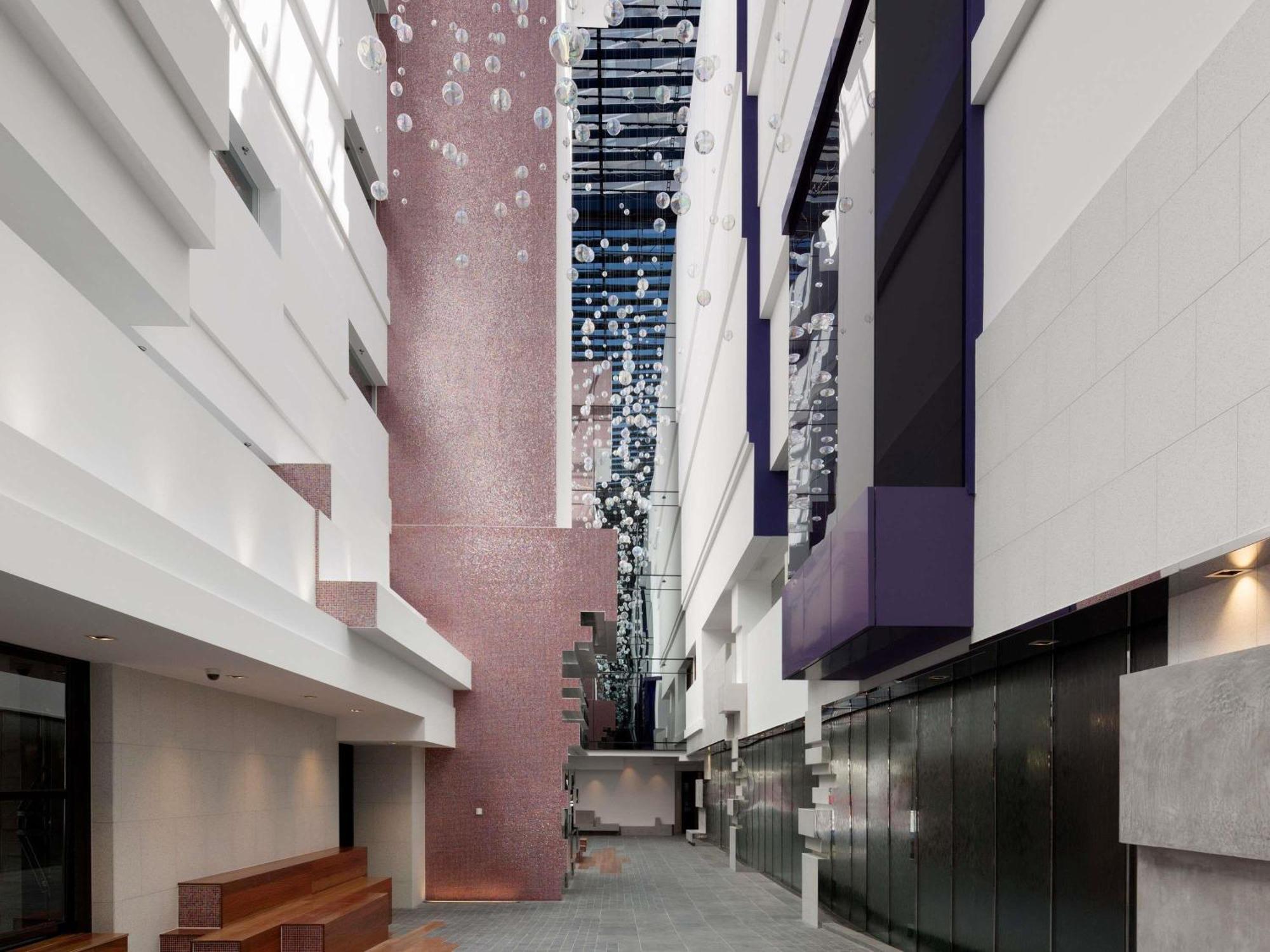 The Sebel Melbourne Docklands Hotel Exterior photo